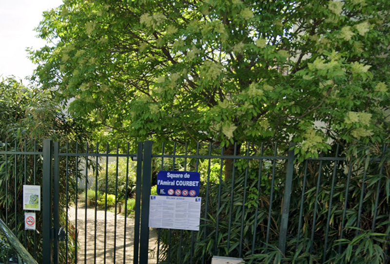 square Amiral Courbet